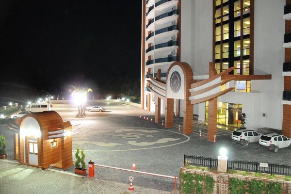 Azura Complex (Mahmutlar)